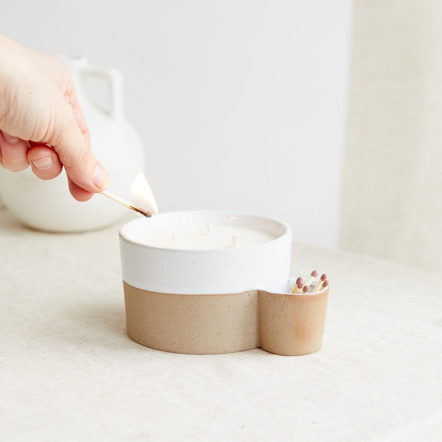 Zesty Lemons Scandi: Two Toned Ceramic Candle with Match Holder - Lemon & Lavender