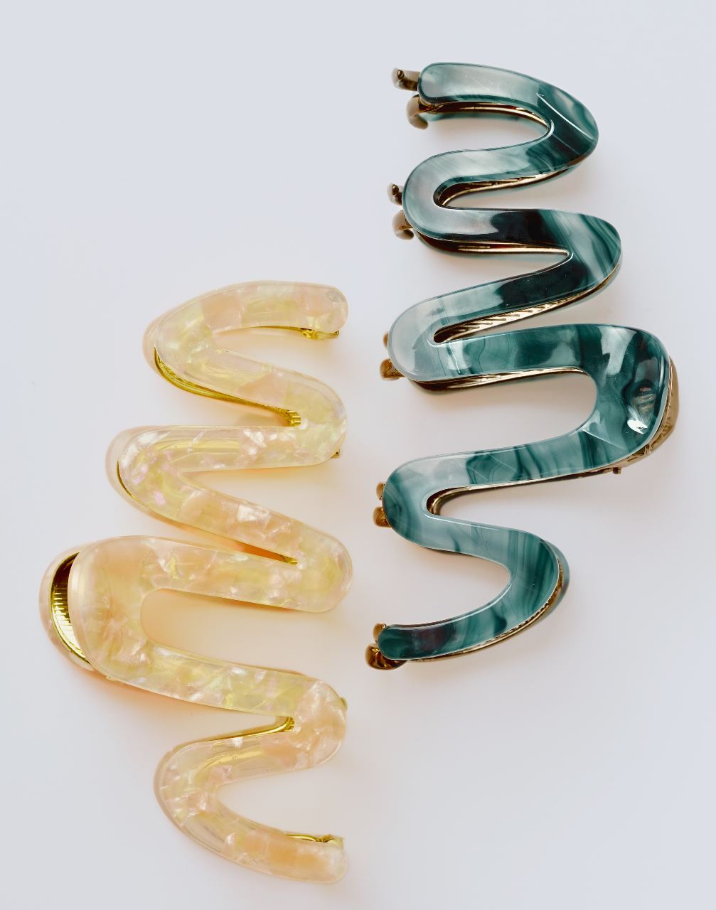 ReverieHair Wavy Twist Hair Clips