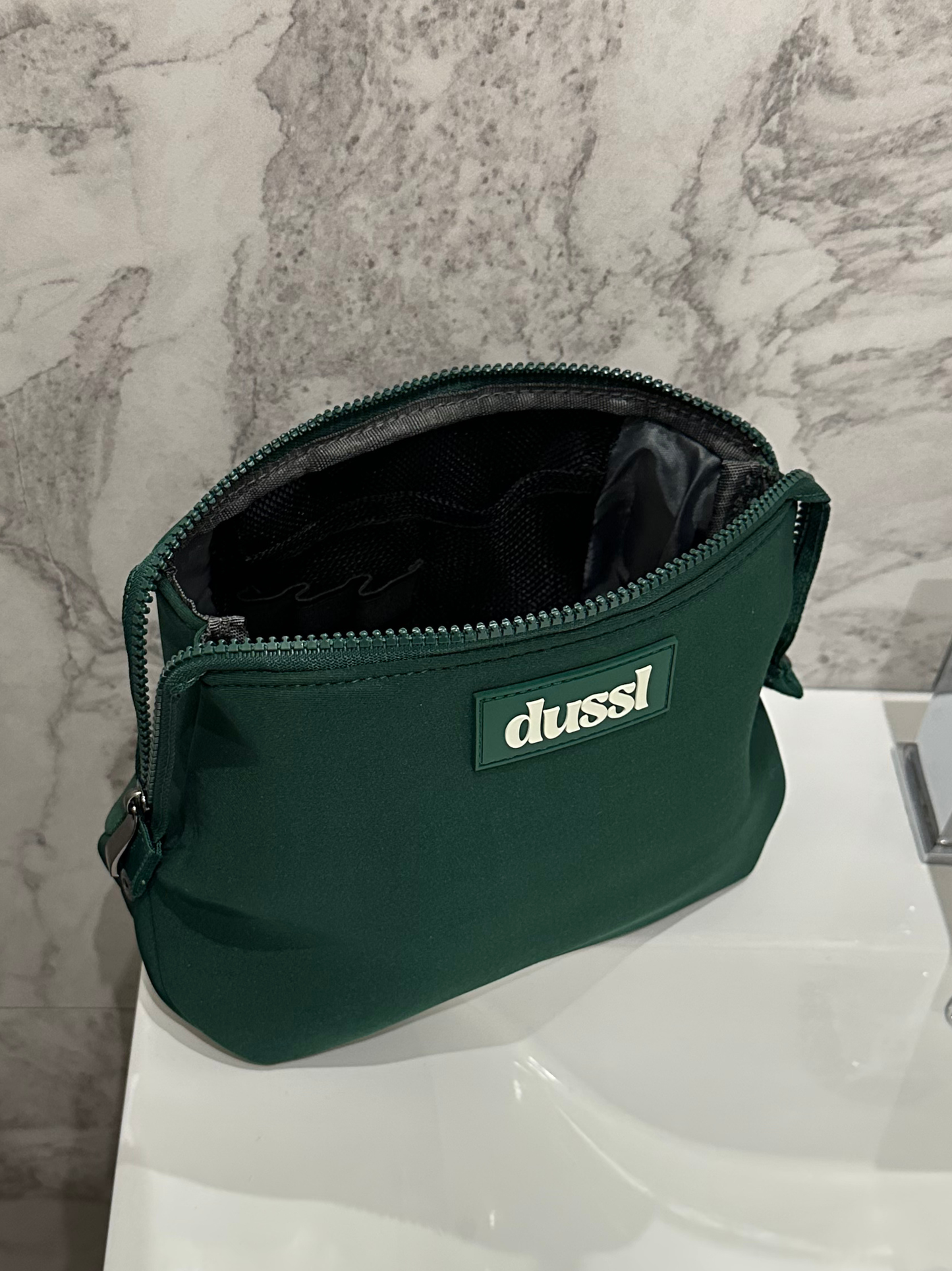 dussl - Neoprene Premium Toiletry Washbag