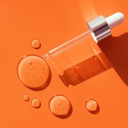 skinChemists Tranexamic Acid 2.5%, Niacinamide 4% Brightening Facial Serum 30ml