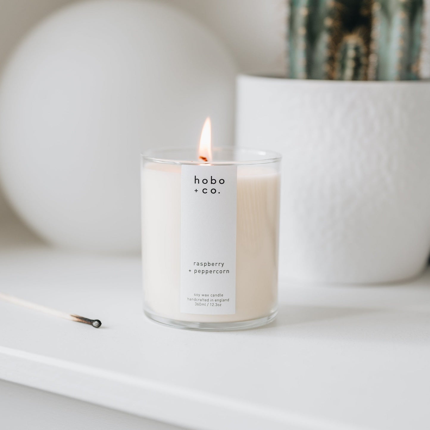 Hobo+Co - Large Raspberry and Peppercorn Candle