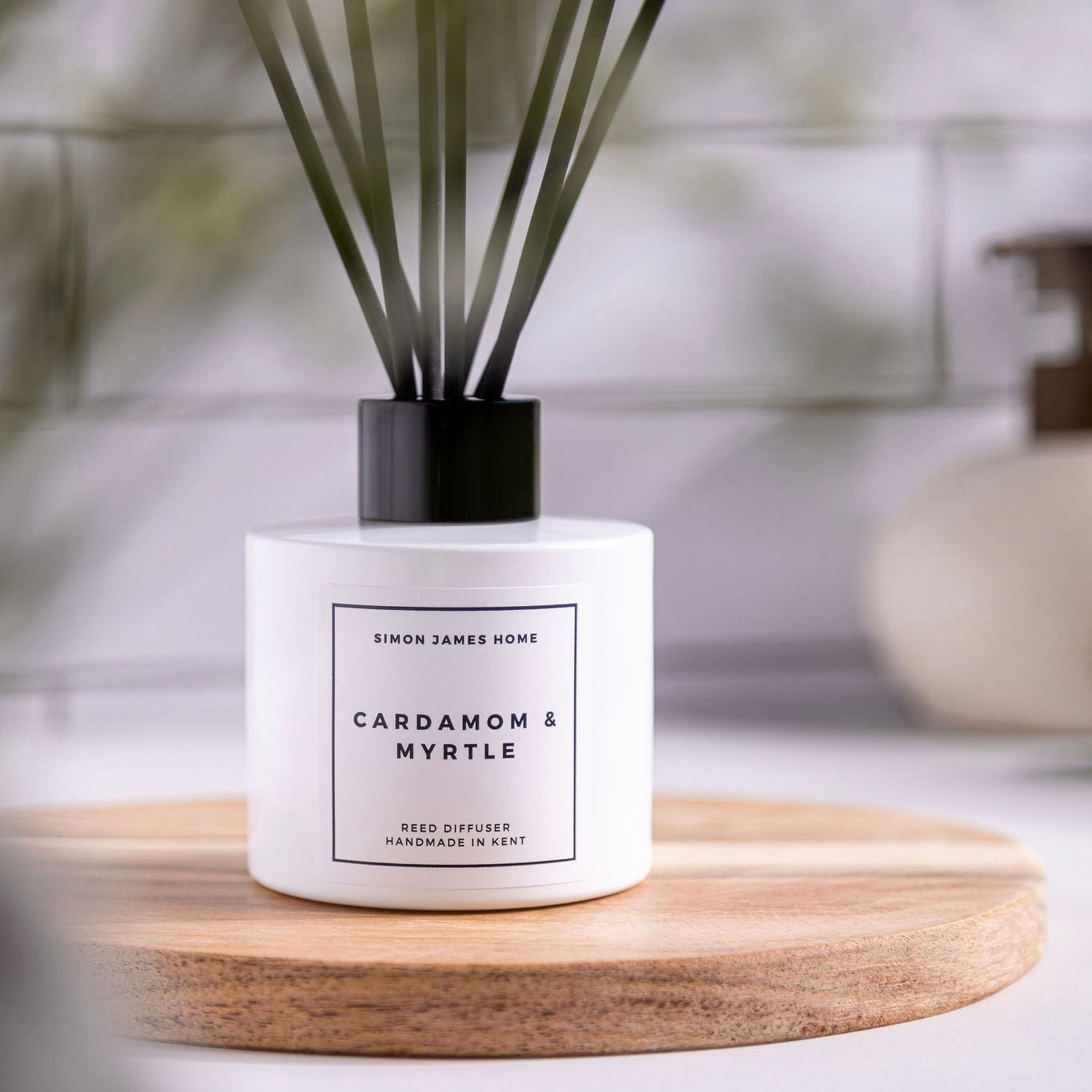 Simon James Home - Cardamom & Myrtle Reed Diffuser