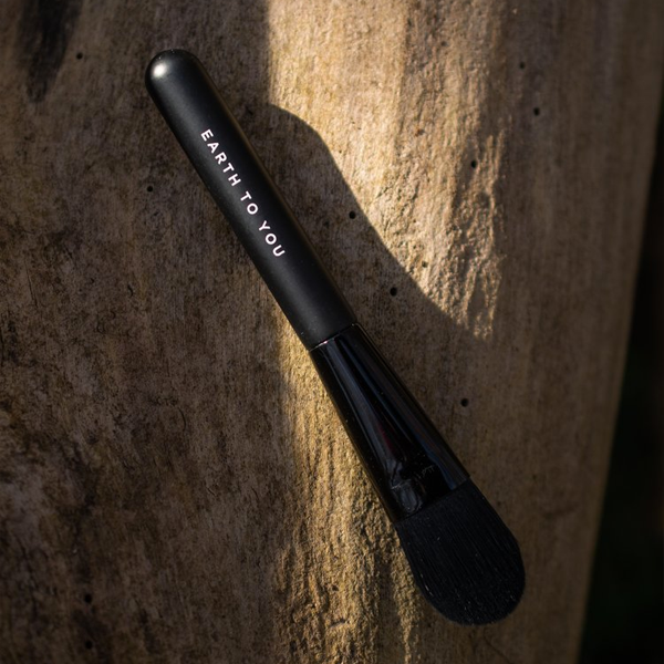 Earth to You - Face Mask Brush