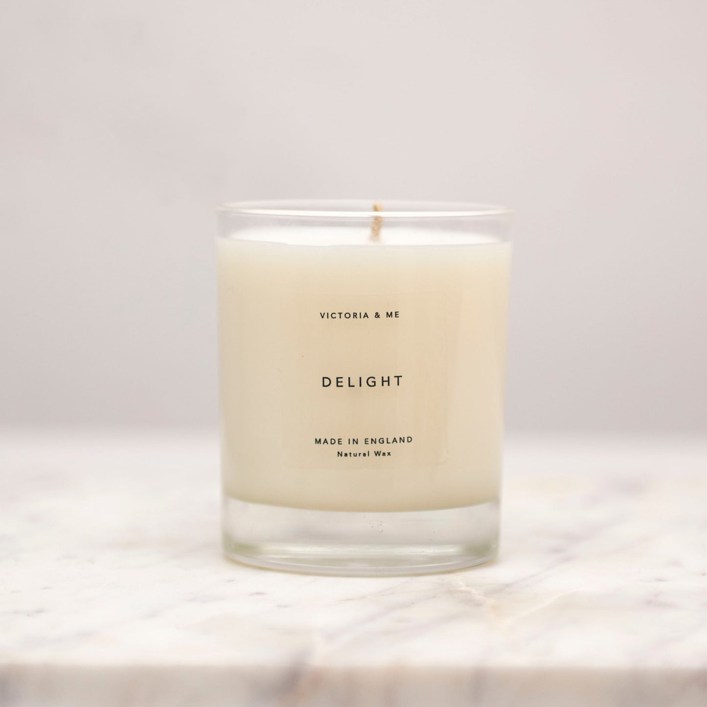 Victoria and Me - Delight Candle 220g