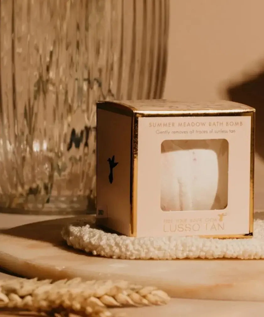 Lusso Tan - Eraser Bath Bomb