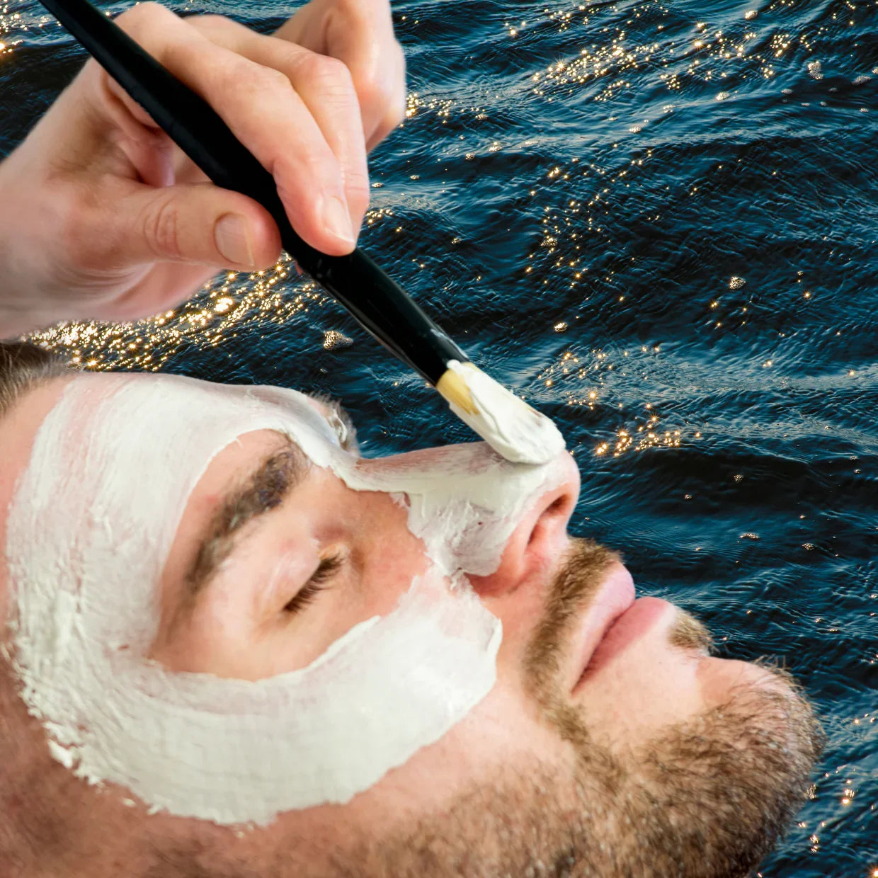 MG Skincare - EXFOLIATOR - FACE SCRUB