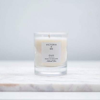 Victoria and Me - Oud Candle