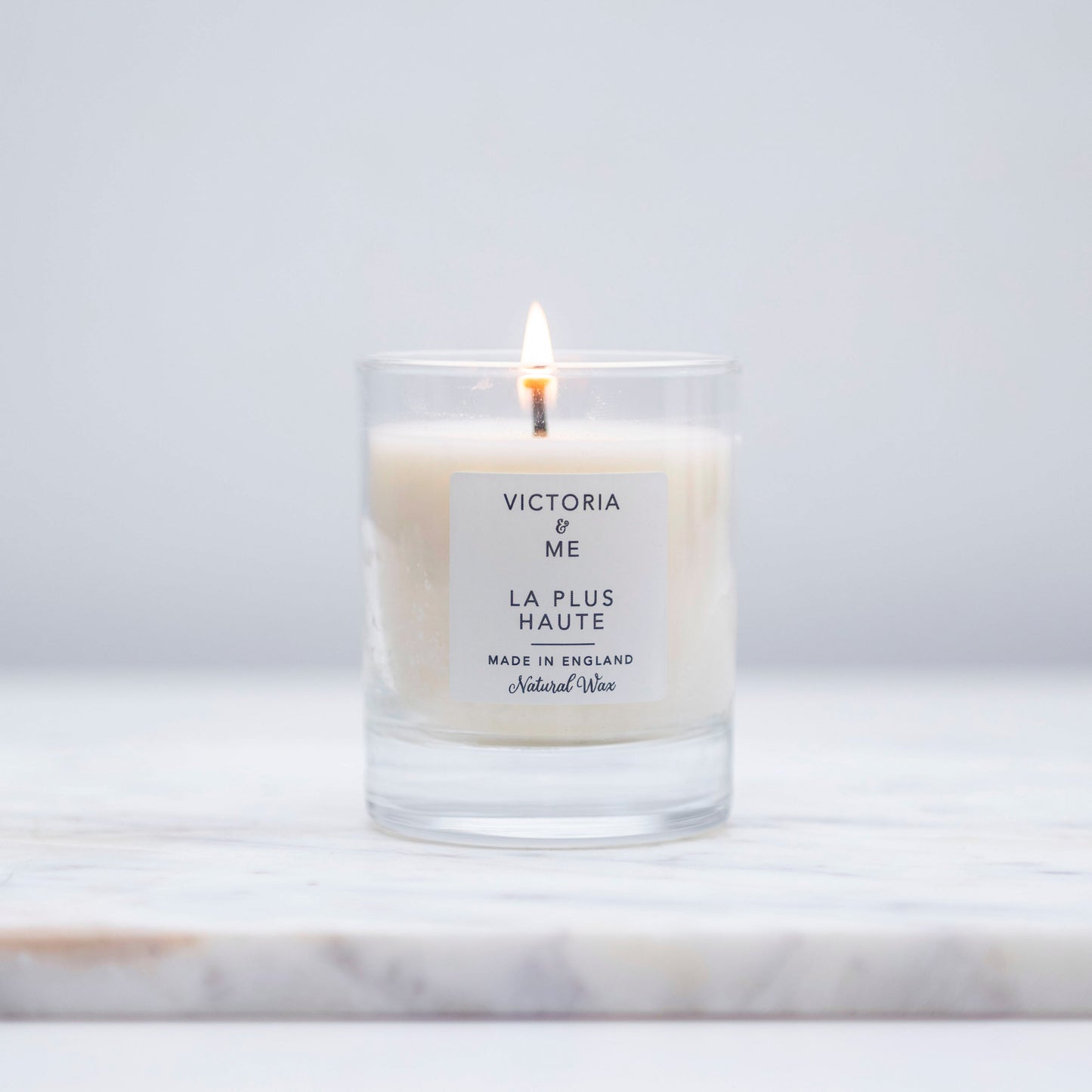 Victoria and Me - La Plus Haute Candle