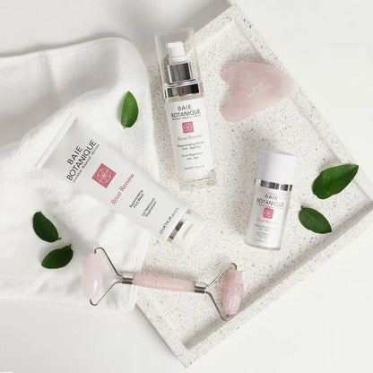 Baie Botanique - Rose Quartz Gua Sha