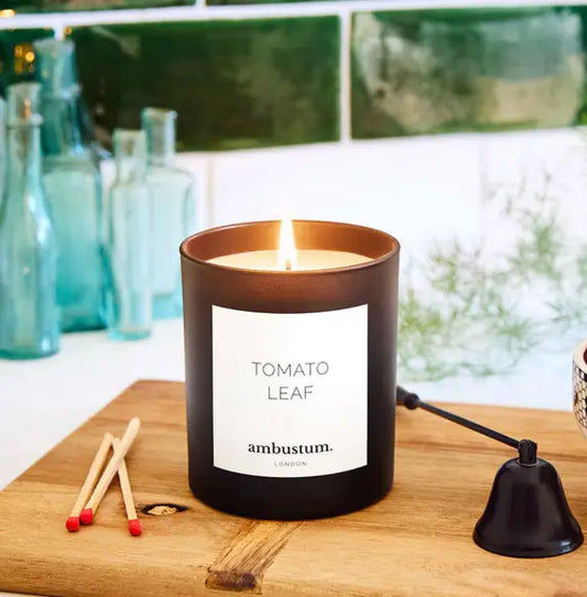 Ambustum London Tomato Leaf Candle - Large 220g