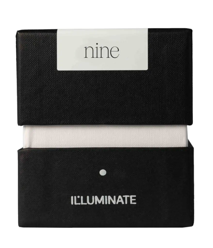 IL LUMINATE Candles: Candle Nine - Oud, Tobacco and Cognac