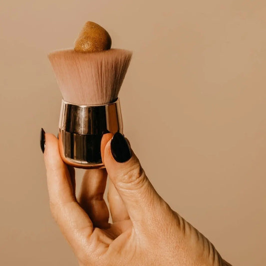 Lusso Tan - Sunless Tanning Hand & Face Brush