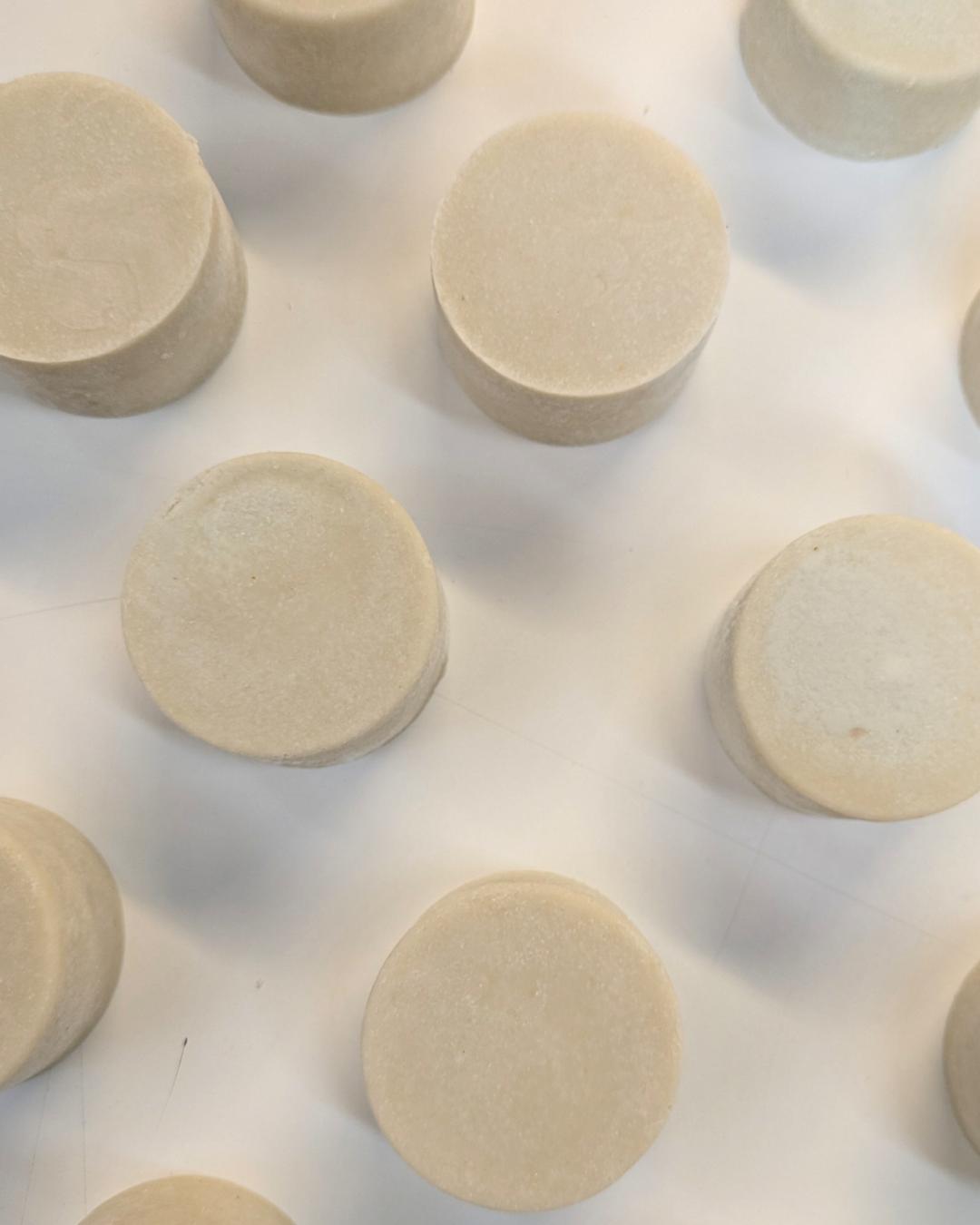 The Natural Spa - Bluebell Classic Shampoo Bar