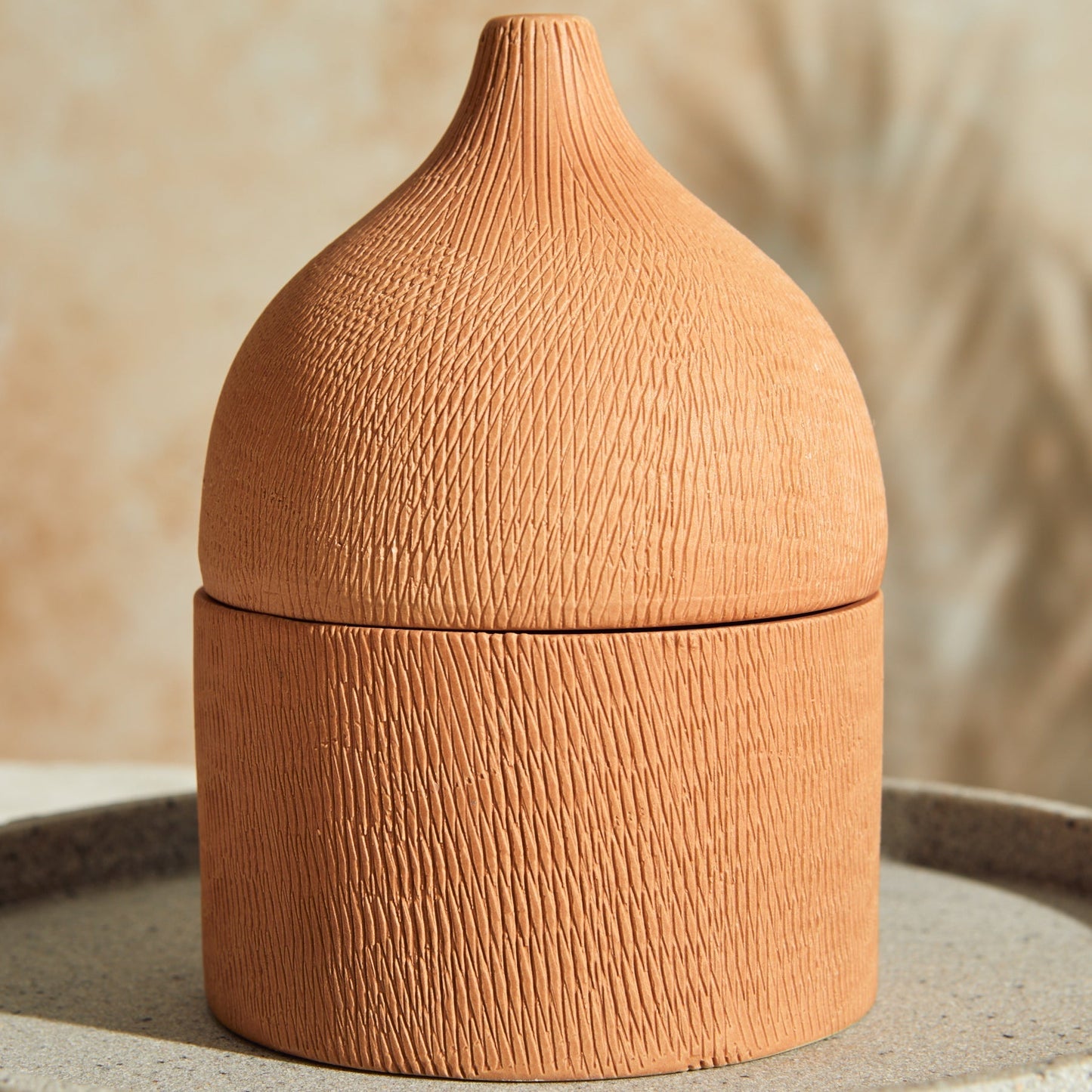 Zesty Lemons Marrakesh: Rounded Terracotta Candle - Passionfruit & Vanilla