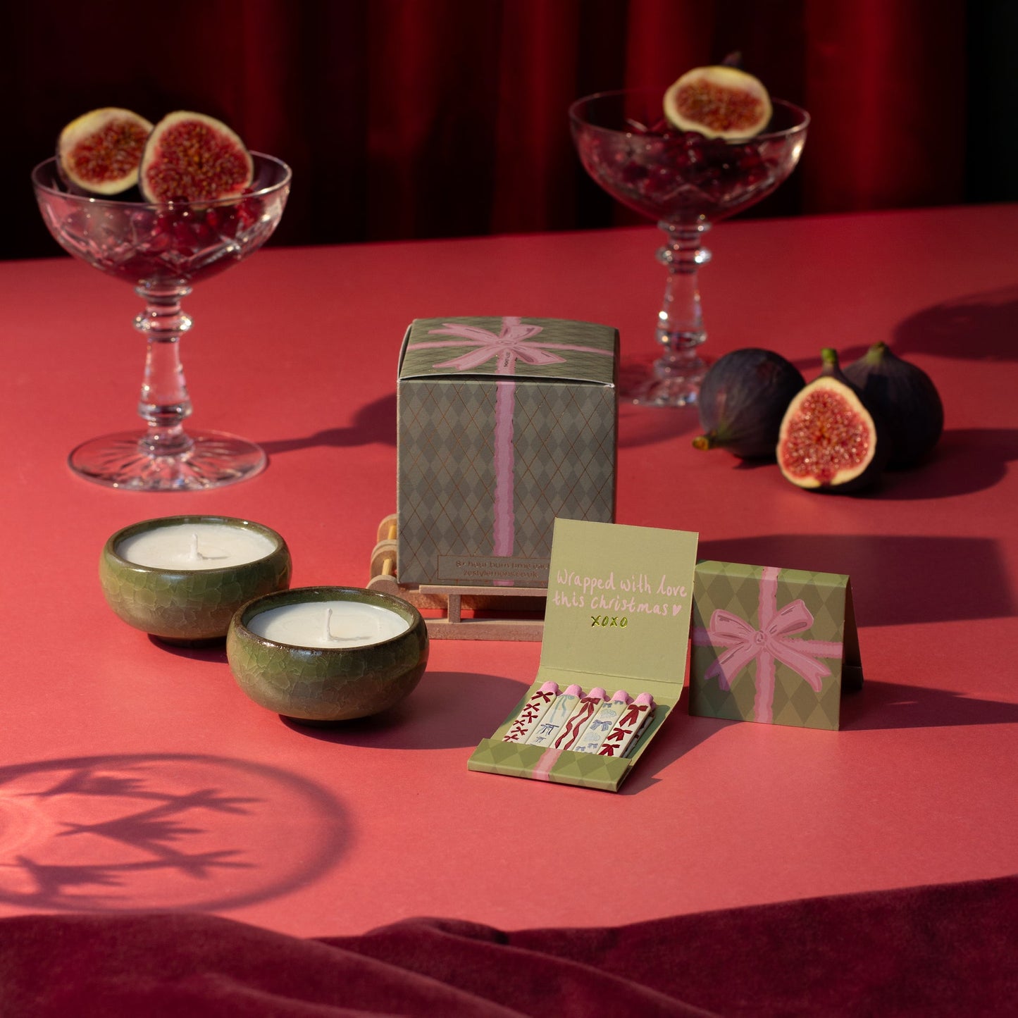 Zesty Lemons Sparkle Season: Christmas Bow Tea Lights (Box of 2) - Myrrh & Tonka