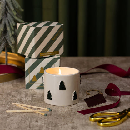 Zesty Lemons Under the Tree: Christmas Spruce Candle - Cypress & Fig