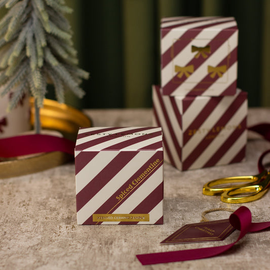 Zesty Lemons Under the Tree: Burgundy Bow Candle - Spiced Clementine