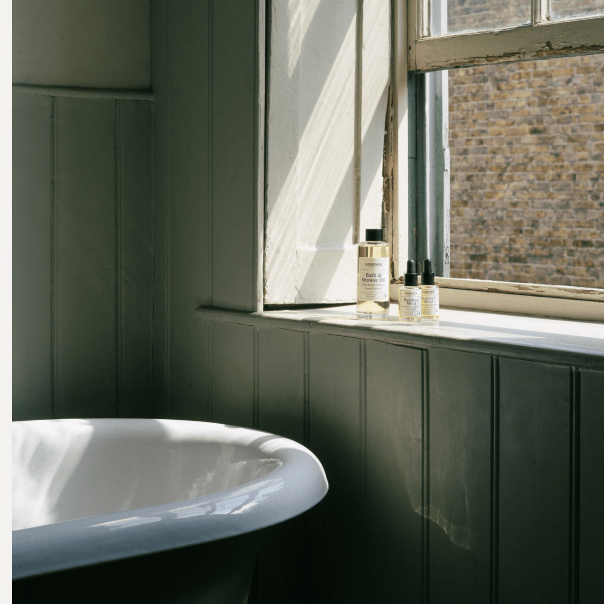 Anatomē - Calming Bath & Shower Oil with Roman Chamomile – Sleep & Stress Relief