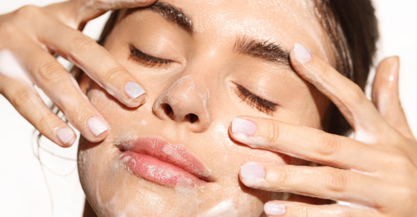 Soloskin London Oil to Milk Cleanser