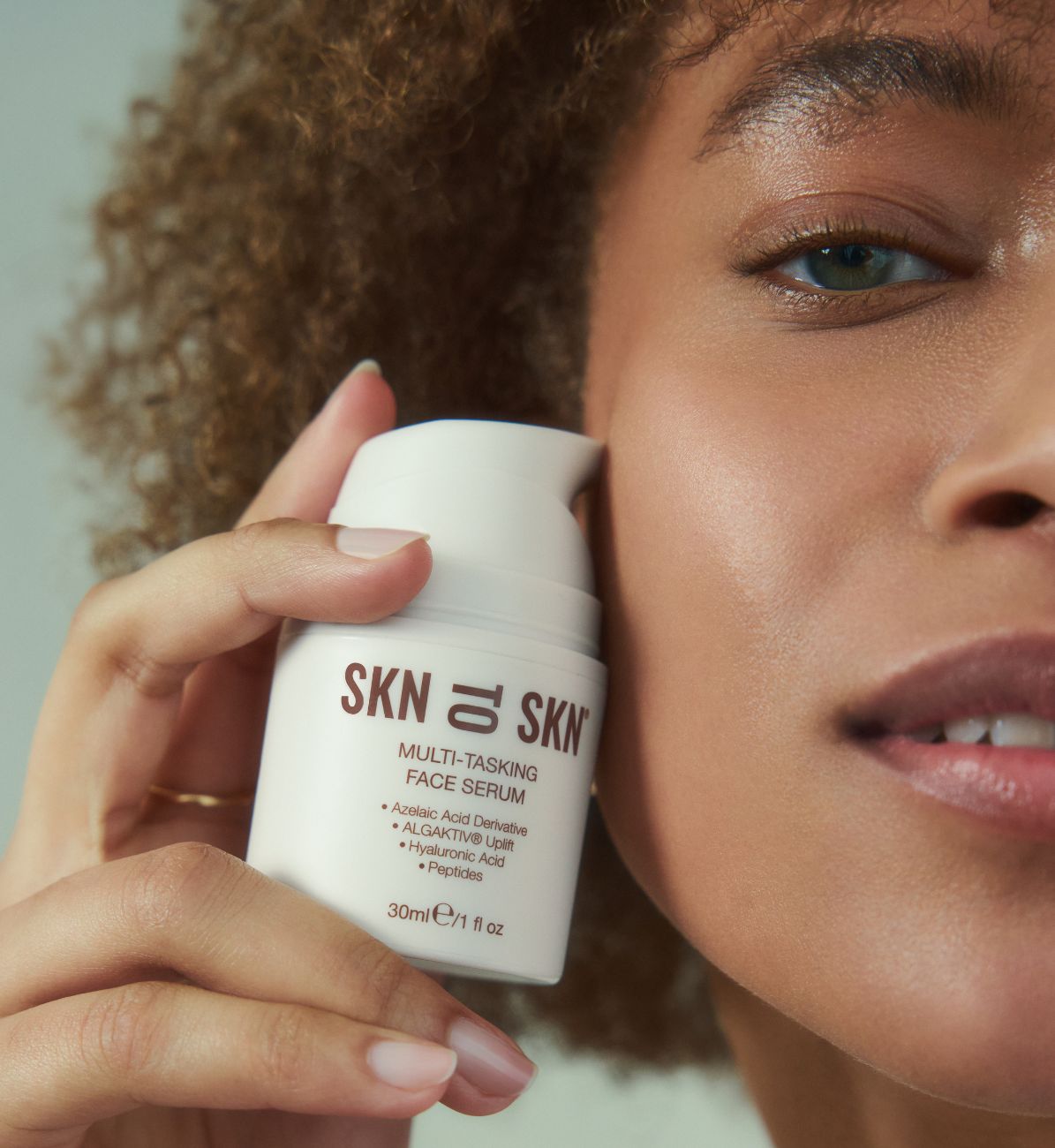 SKN TO SKN - MULTI-TASKING FACE SERUM 30ml