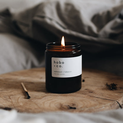 Hobo+Co - Glass Jar Oakwood and Tobacco Candle