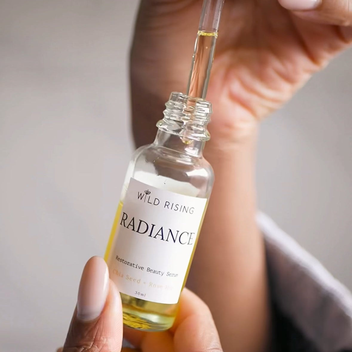 Wild Rising Skincare - Radiance - Rosehip & Chia Face Oil